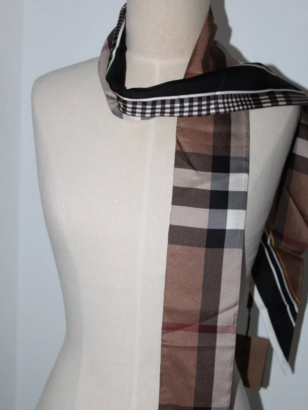 NWT Burberry Mixed Print Nova Check Skinny Scarf